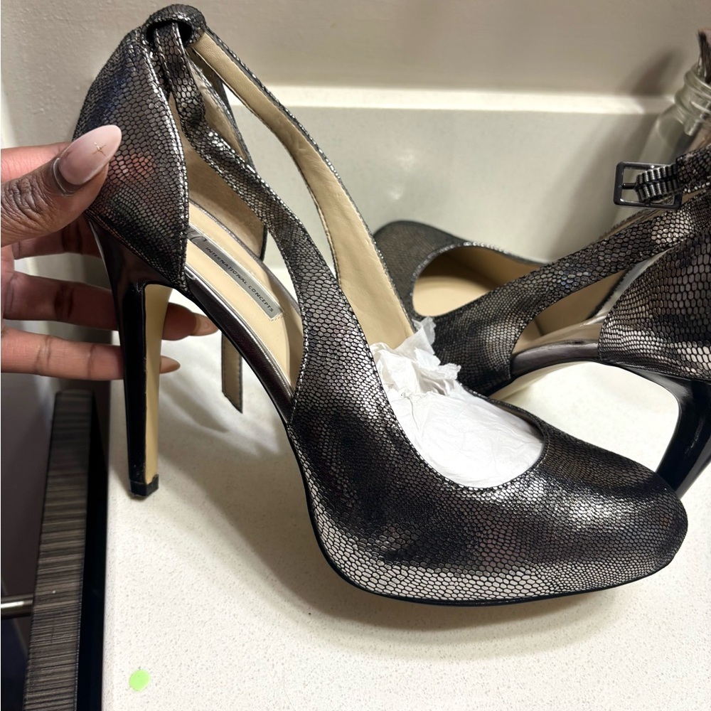 Metallic Silver Pump